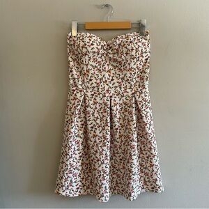 Strapless Sweetheart Textured Floral Dress - Size Small EUC